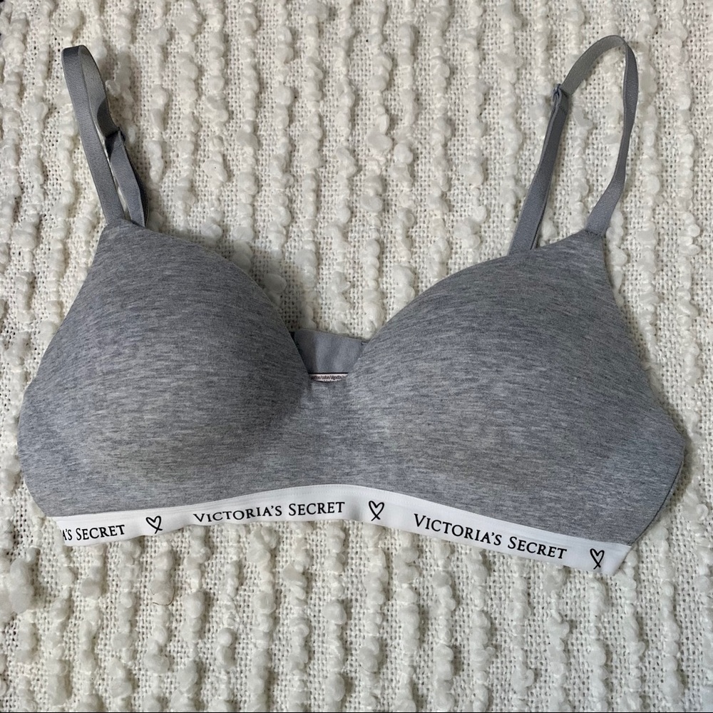 VS lightly lined wireless tshirt bra- 36C grey